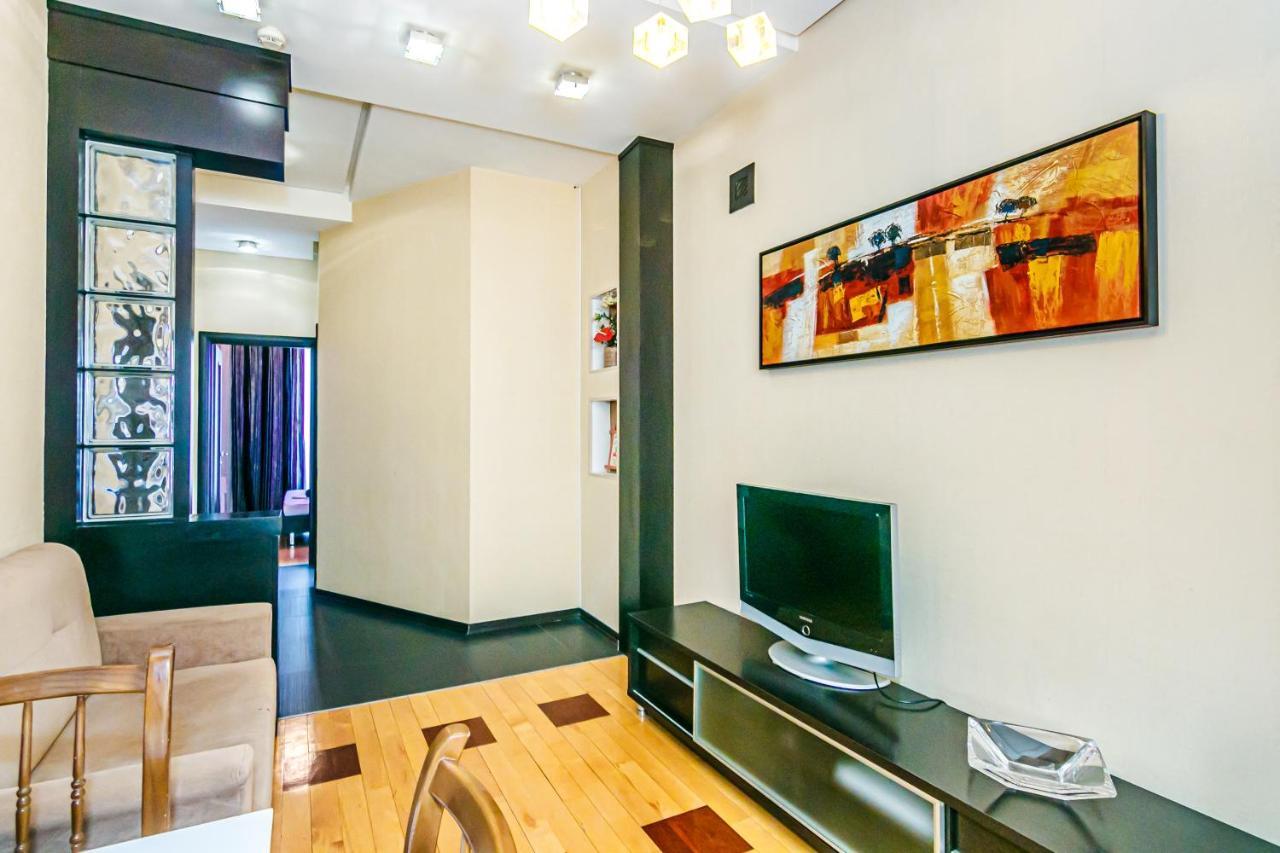 באקו Lovely Sweet Apartment מראה חיצוני תמונה